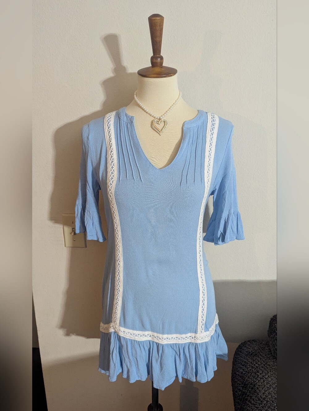 AMIANI Light Blue Boho Lace Trim Mini Dress Medium